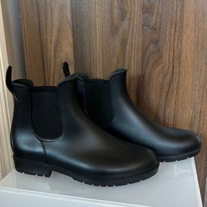 LAST CALL⭐️Chelsea rain boots